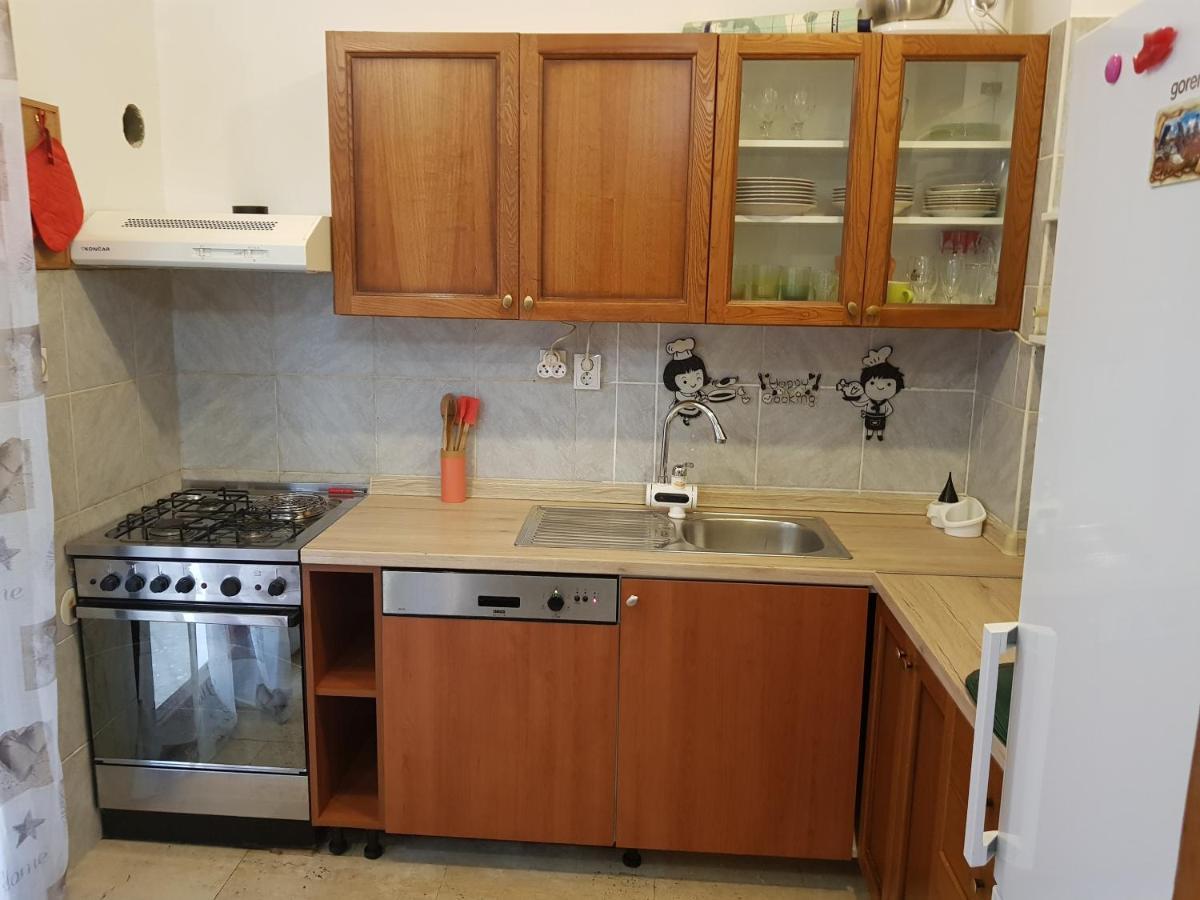 פג Apartmani Tommy מראה חיצוני תמונה