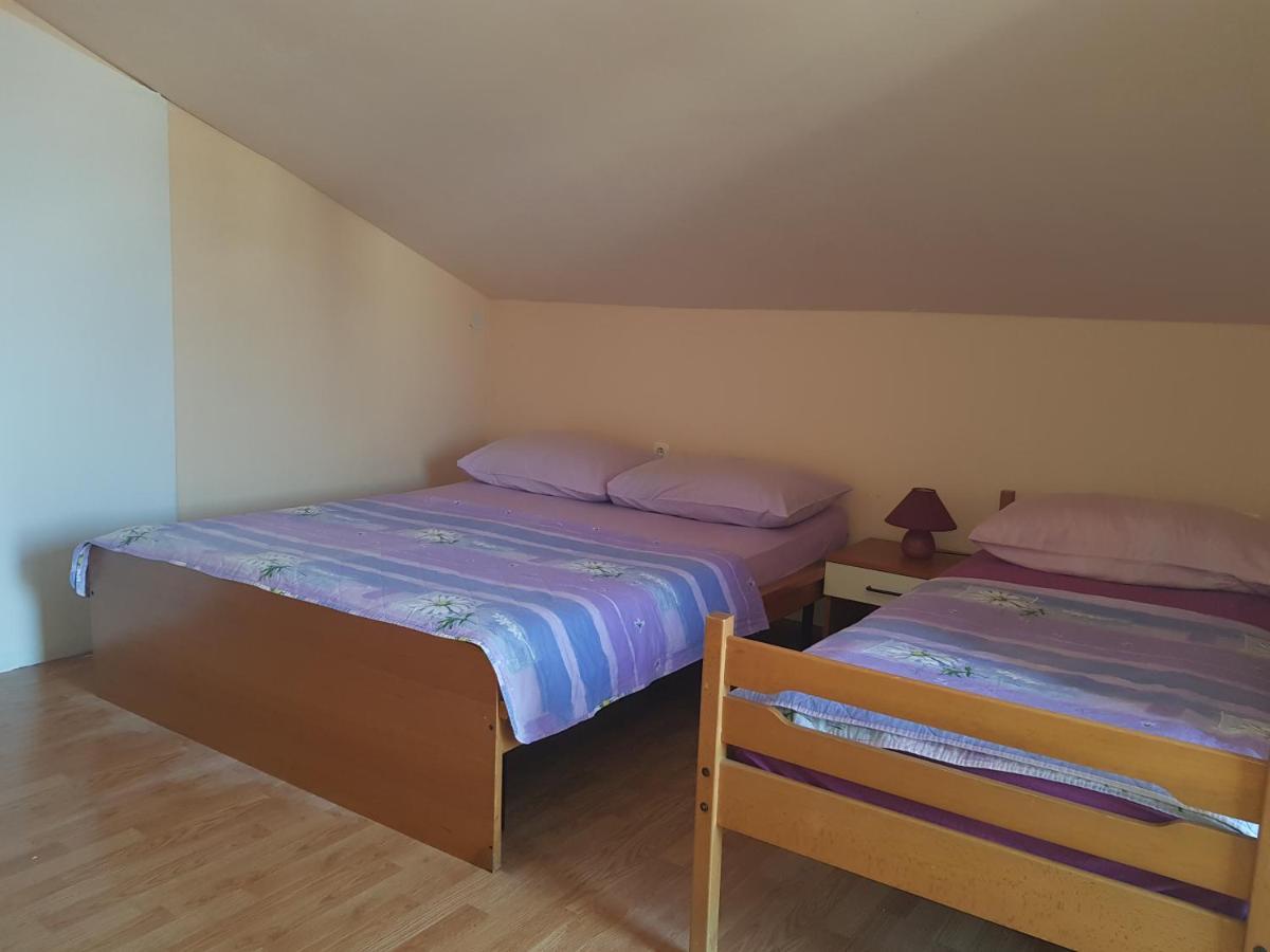 פג Apartmani Tommy מראה חיצוני תמונה